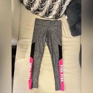 Women's PINK athletic leggings.